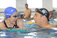 �}�X�^�[�Y�N���X